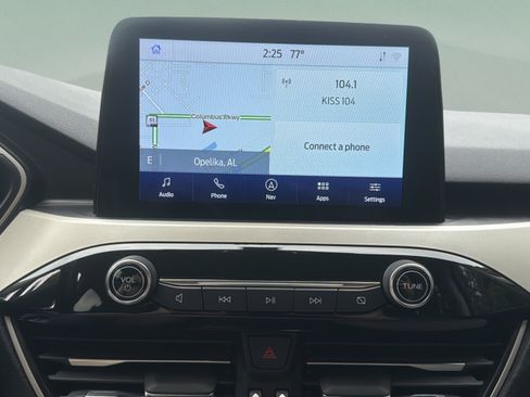 Used 2020 Ford Escape SE FWD image 14