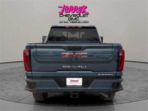 New 2026 GMC Sierra 2500 Denali w/ Denali Reserve Package image 14