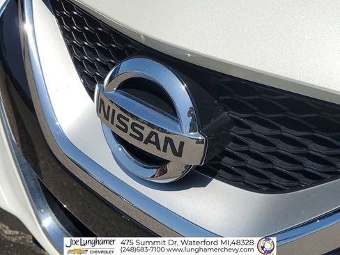 Used 2017 Nissan Maxima Platinum FWD image 34