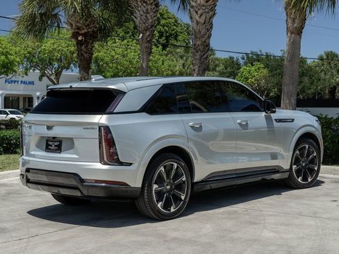 Used 2025 Cadillac Escalade IQ Sport 2 AWD/4WD image 8
