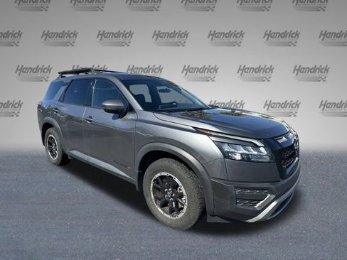Used 2024 Nissan Pathfinder Rock Creek image 3