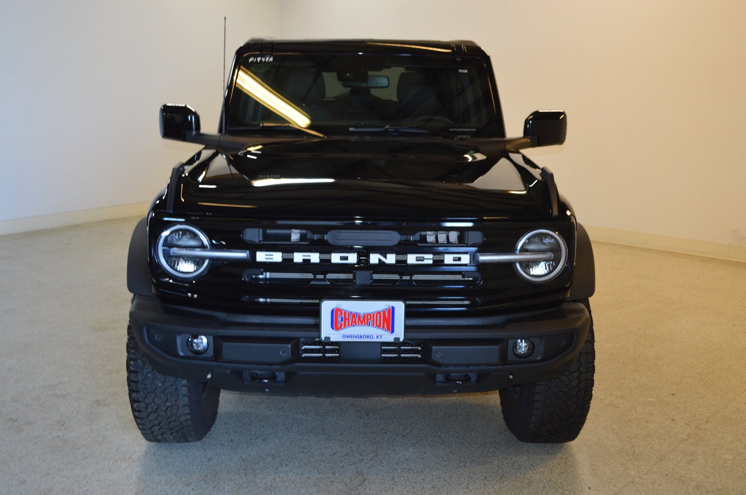 Used 2026 Ford Bronco Outer Banks w/ Sasquatch Package AWD/4WD image 8