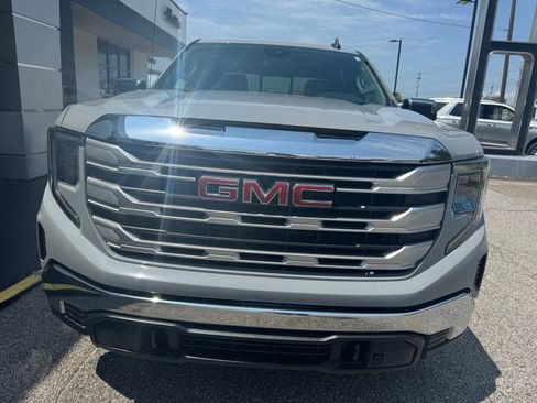 Certified 2024 GMC Sierra 1500 SLE w/ Preferred Package AWD/4WD image 6