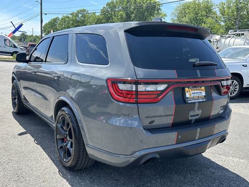 Used 2022 Dodge Durango SRT w/ Premium Interior Group AWD/4WD image 5