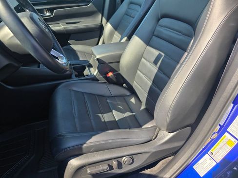 Used 2025 Honda CR-V EX-L image 17