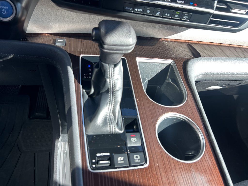 Certified 2022 Toyota Sienna LE FWD image 26