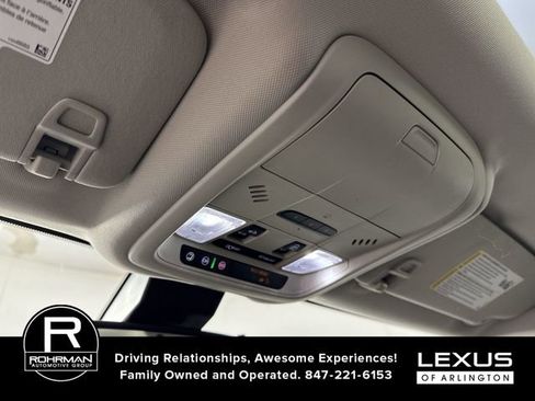 Used 2022 GMC Terrain Denali w/ Denali Premium Package image 11