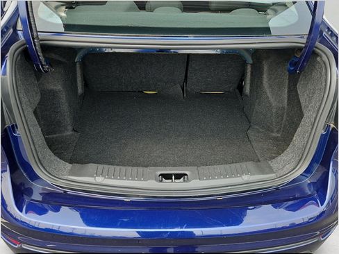 Used 2016 Ford Fiesta SE w/ Cold Weather Package FWD image 25