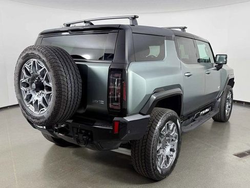 Used 2024 GMC Hummer EV 3X w/ LPO, Illumination Package image 10