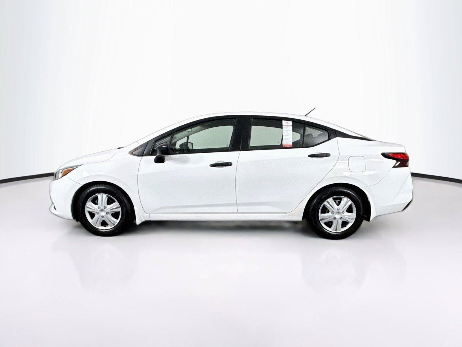 Used 2020 Nissan Versa S FWD image 12