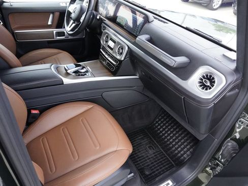 Used 2021 Mercedes-Benz G 550 image 22