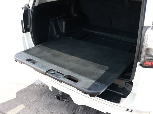 Used 2016 Toyota 4Runner Limited RWD image 26