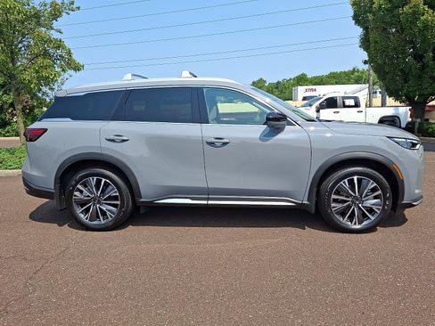 Certified 2026 INFINITI QX60 Luxe w/ Cargo Package AWD/4WD image 7