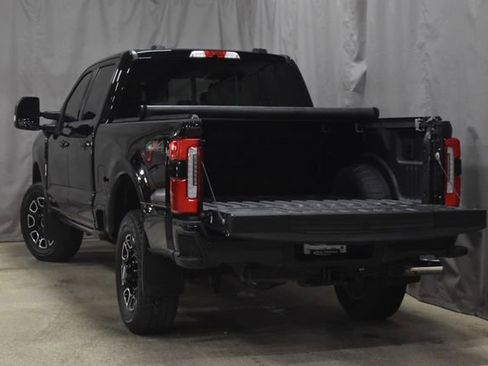 Used 2025 Ford F250 Platinum image 11