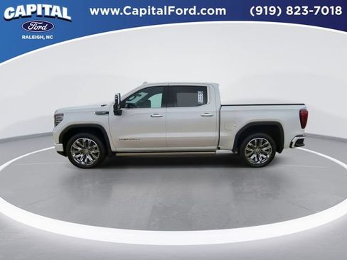 Used 2024 GMC Sierra 1500 Denali w/ Denali Reserve Package AWD/4WD image 5