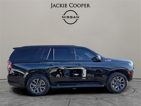 Used 2022 Chevrolet Tahoe Z71 w/ Luxury Package image 6