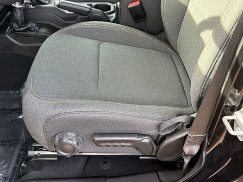 Used 2024 Jeep Wrangler Sport image 11