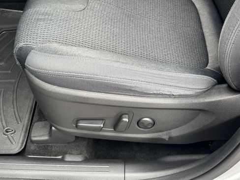 Used 2022 Hyundai Santa Fe SEL w/ Convenience Package FWD image 14