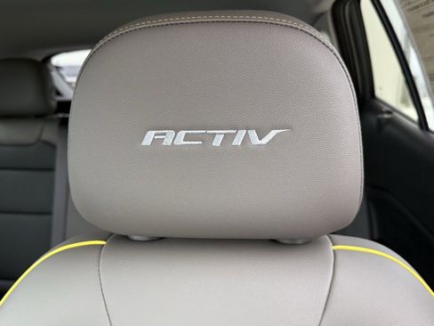 Used 2025 Chevrolet Trax ACTIV w/ Driver Confidence Package image 16