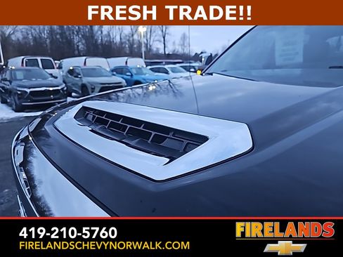 Used 2018 GMC Sierra 3500 Denali w/ Duramax Plus Package image 17