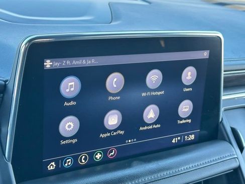 Used 2021 Chevrolet Tahoe LT w/ LT Signature Package image 17