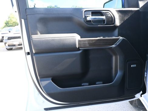 Used 2022 Chevrolet Silverado 1500 RST w/ Redline Edition RWD image 8