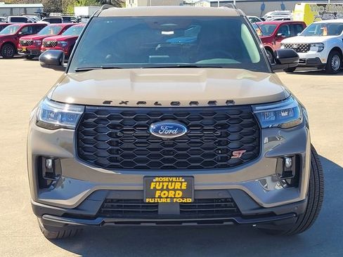 New 2026 Ford Explorer ST w/ Sun And Sound Package AWD/4WD image 3