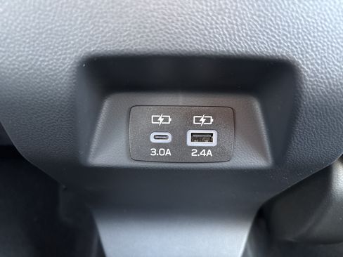 Certified 2025 Subaru Crosstrek 2.5i Premium AWD/4WD image 13