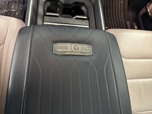 Used 2022 RAM 1500 Limited AWD/4WD image 22