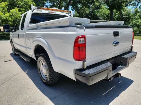 Used 2015 Ford F250 XL w/ Power Equipment Group RWD image 5