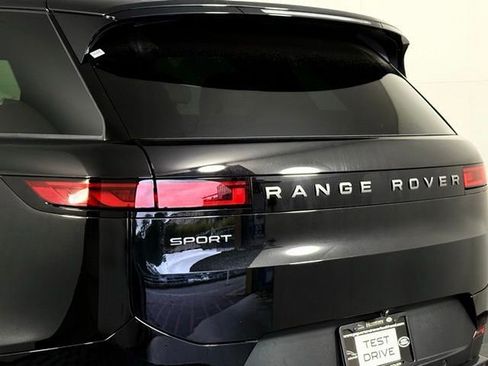 New 2026 Land Rover Range Rover Sport SE AWD/4WD image 17