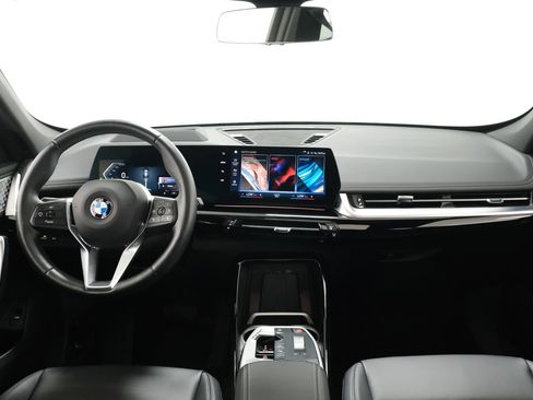 Used 2023 BMW X1 xDrive28i w/ Premium Package AWD/4WD image 8