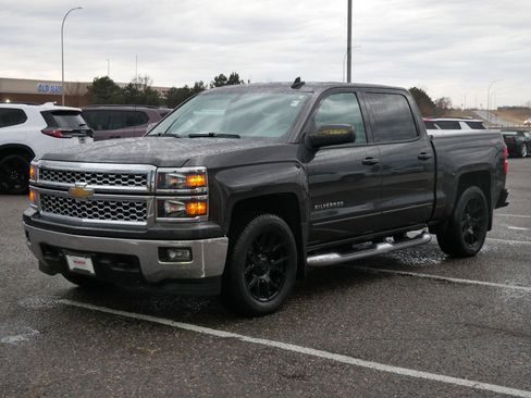 Used 2015 Chevrolet Silverado 1500 LT w/ LT Convenience Package image 5