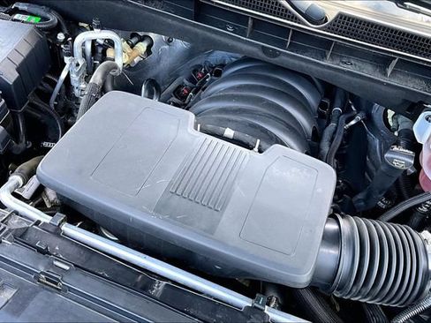 Used 2023 GMC Yukon Denali Ultimate w/ LPO, Floor Liner Package AWD/4WD image 32