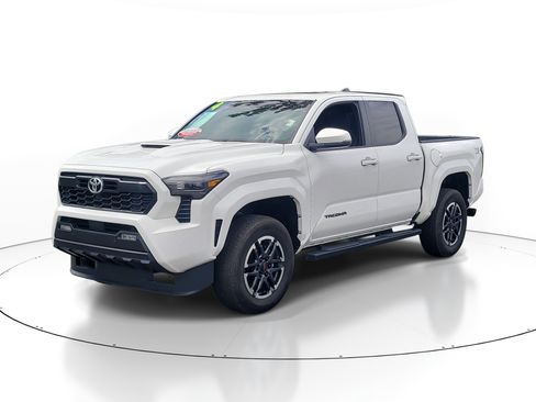 Certified 2024 Toyota Tacoma TRD Sport w/ TRD Sport Upgrade Package RWD image 3