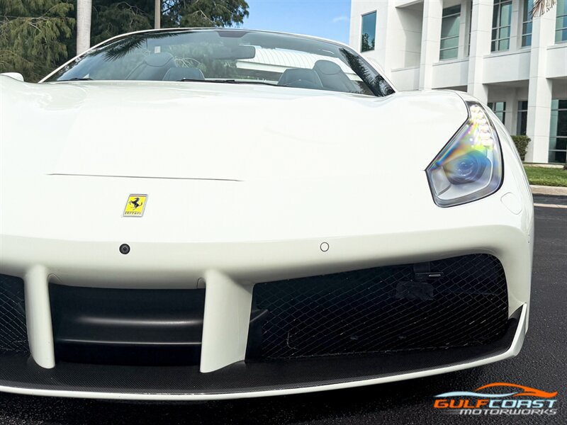 Used 2018 Ferrari 488 Spider RWD image 3