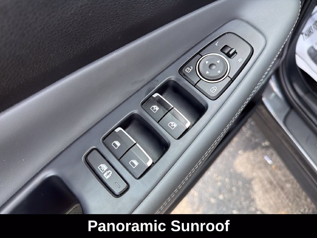 Used 2023 Hyundai Santa Fe SEL w/ Premium Package AWD/4WD image 14