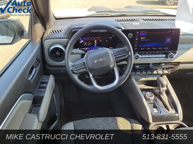 Used 2024 Chevrolet Colorado ZR2 w/ Technology Package AWD/4WD image 11