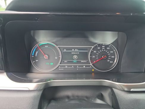 Used 2023 Kia Sorento EX AWD/4WD image 17