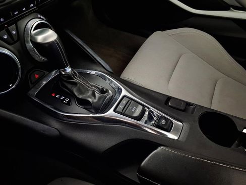 Used 2017 Chevrolet Camaro LT w/ RS Package image 21