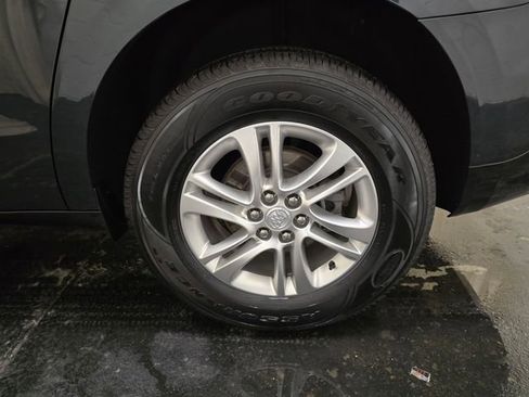 Used 2021 Buick Enclave Premium w/ LPO, Floor Liner Package image 12