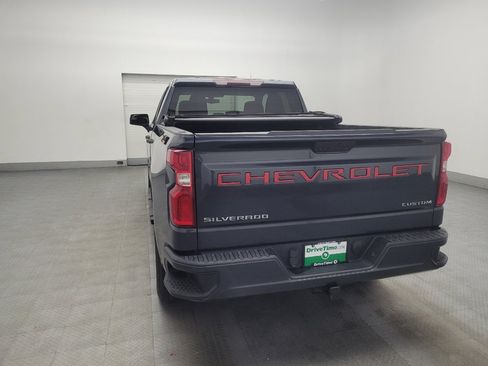 Used 2020 Chevrolet Silverado 1500 Custom w/ Custom Convenience Package image 6