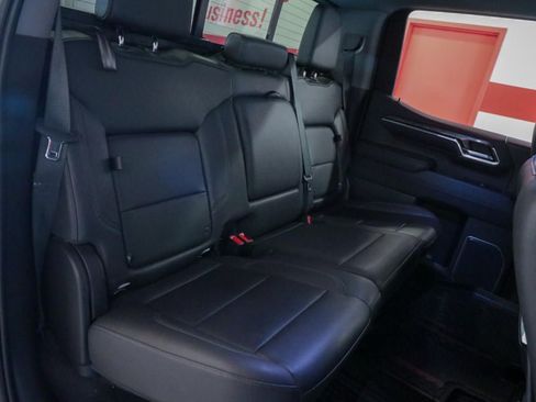 Used 2023 Chevrolet Silverado 1500 LTZ w/ LTZ Convenience Package II AWD/4WD image 24