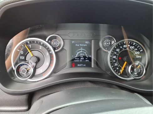 Used 2022 RAM 3500 Tradesman RWD image 21