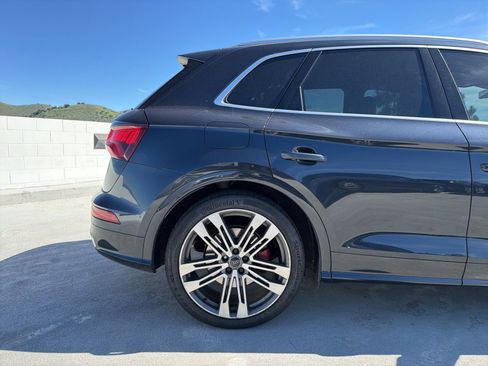 Used 2018 Audi SQ5 Prestige image 5