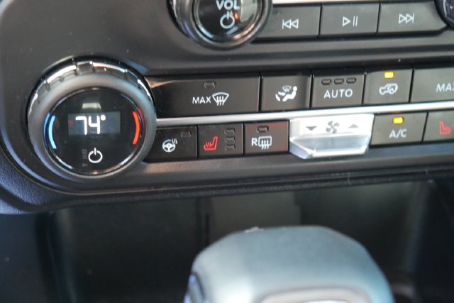 Used 2024 Ford Bronco Badlands AWD/4WD image 5