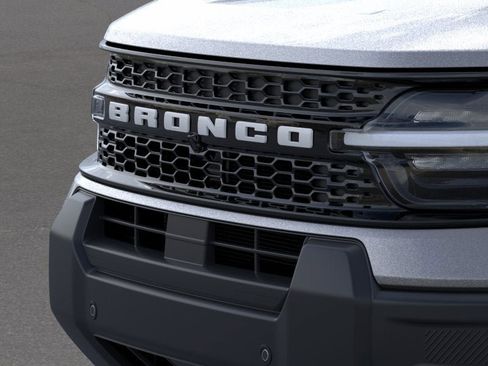 New 2026 Ford Bronco Sport Outer Banks AWD/4WD image 17