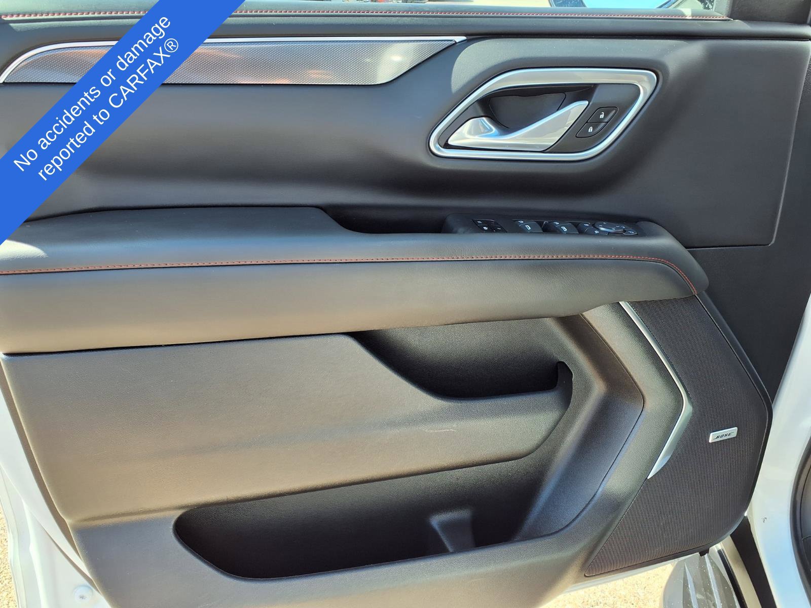Used 2024 Chevrolet Tahoe RST w/ Luxury Package AWD/4WD image 17