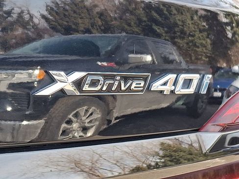 Used 2022 BMW X7 xDrive40i w/ M Sport Package image 29