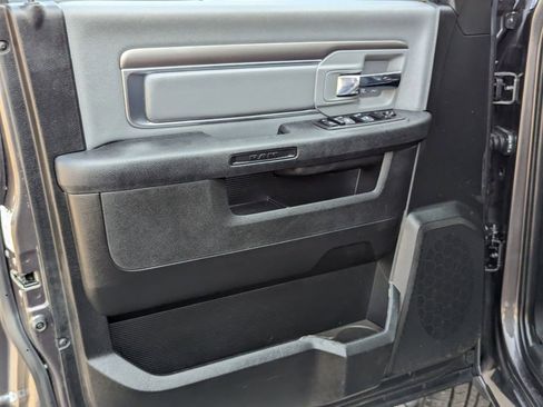 Used 2021 RAM 1500 Classic SLT image 14